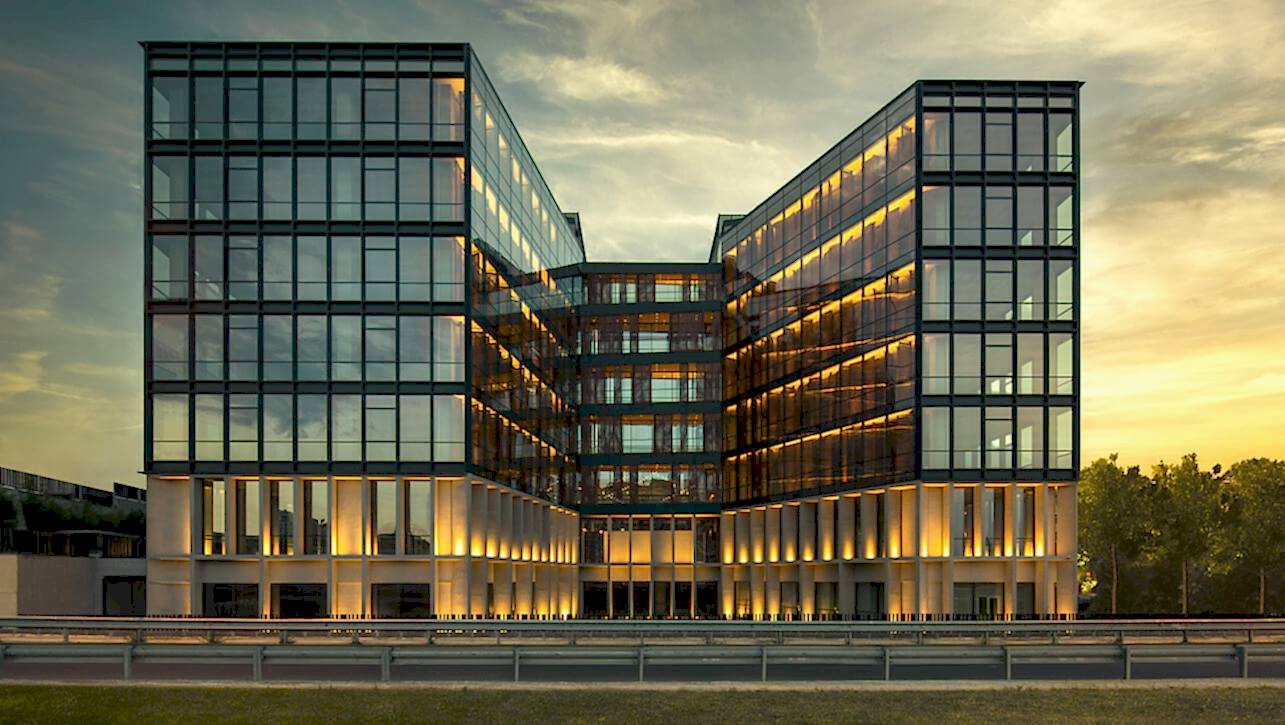 YAPI & YAPI TRADE CENTER LIBADIYE